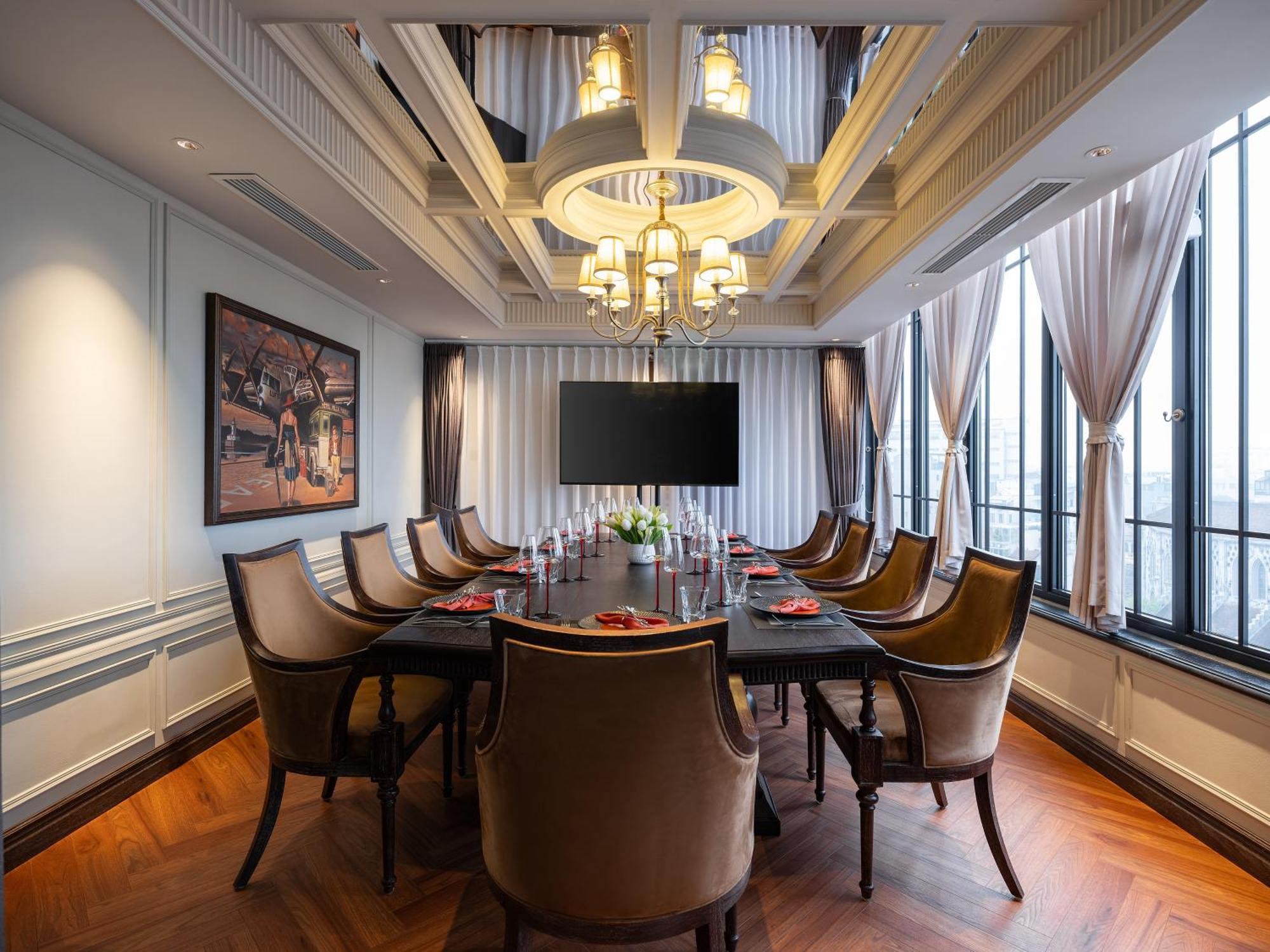Grand Hotel Du Lac Hanoi Exterior foto The Club at The Landmark, Bangkok
