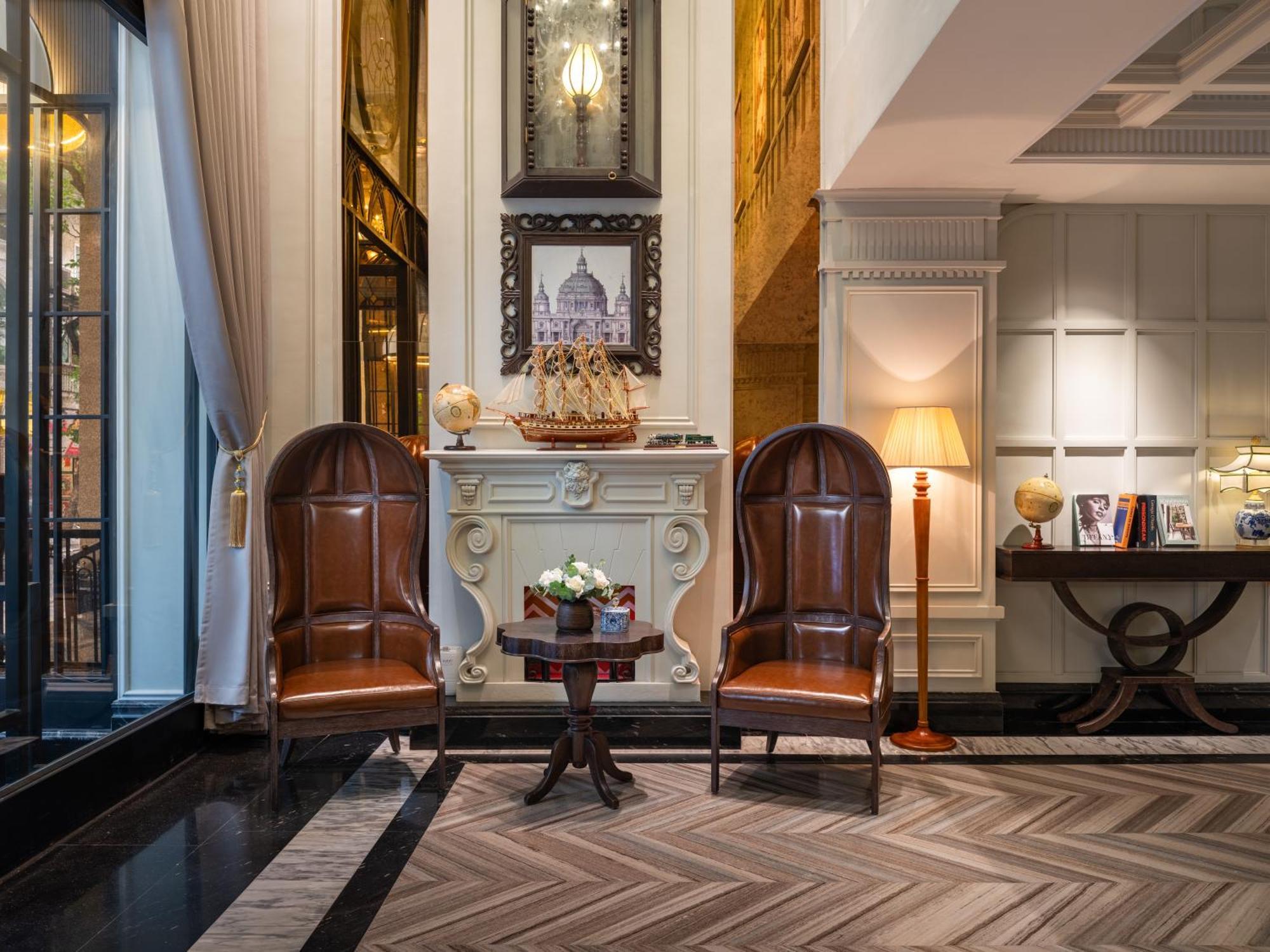 Grand Hotel Du Lac Hanoi Exterior foto The lobby of the hotel